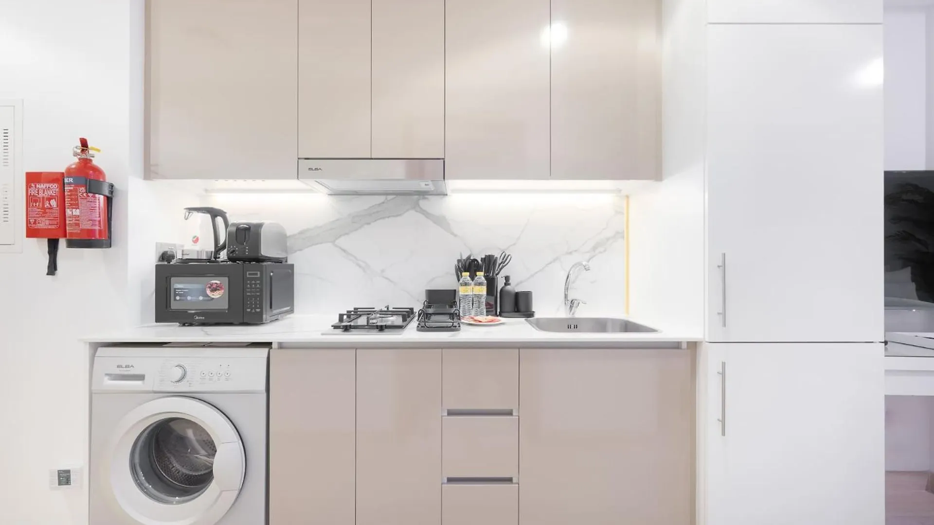 Apartment A Spectacular Studio In Azizi Riviera 1 Dubai
